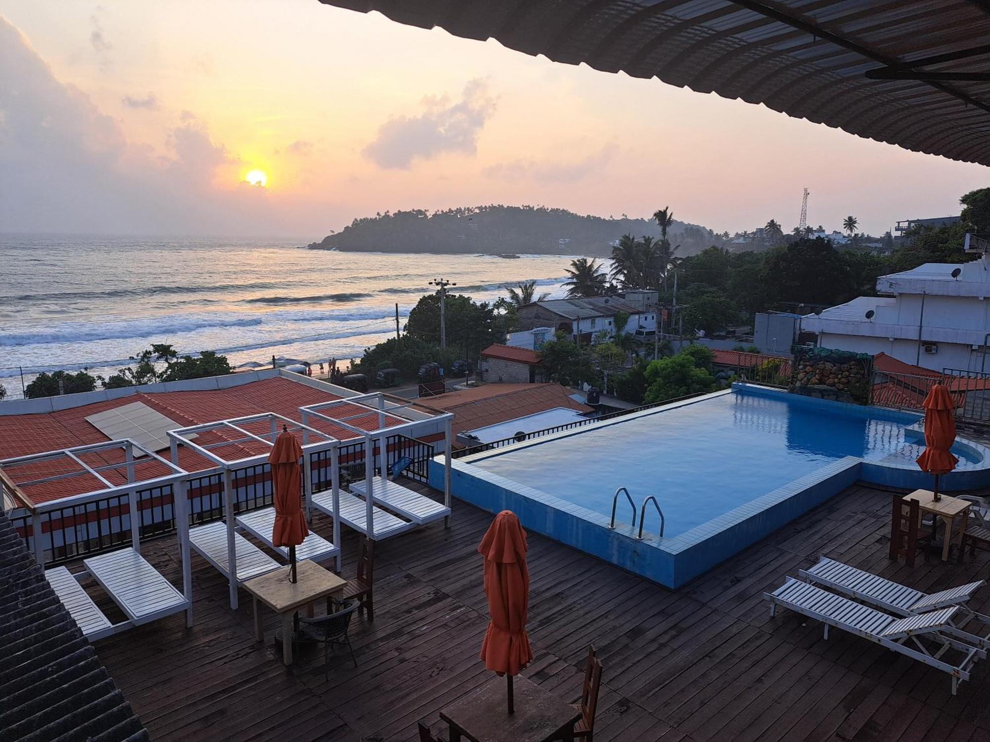 Hotel One World Mirissa Exteriér fotografie