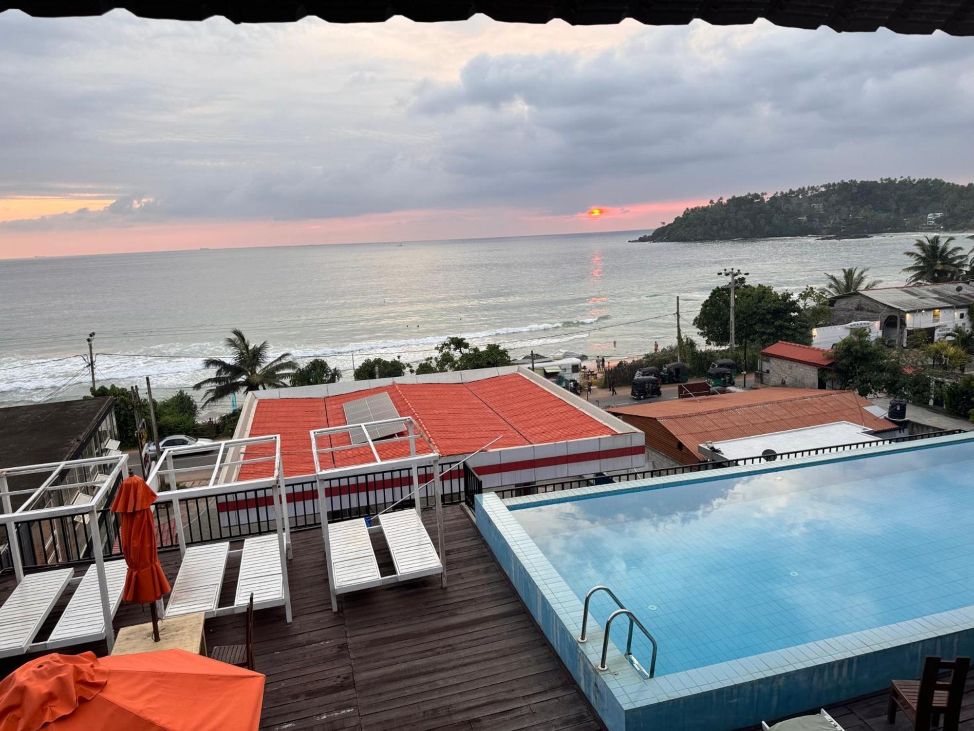 Hotel One World Mirissa Exteriér fotografie